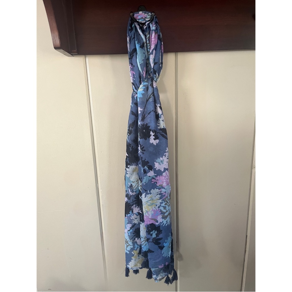 chrysanthemum crush soft fringe vera bradley scarf